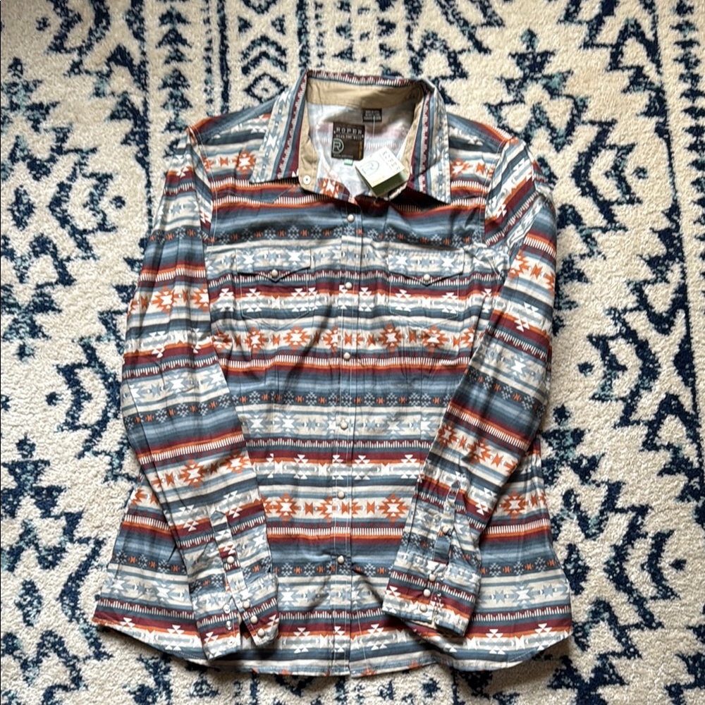 Roper Southwestern long sleeve pearl snap